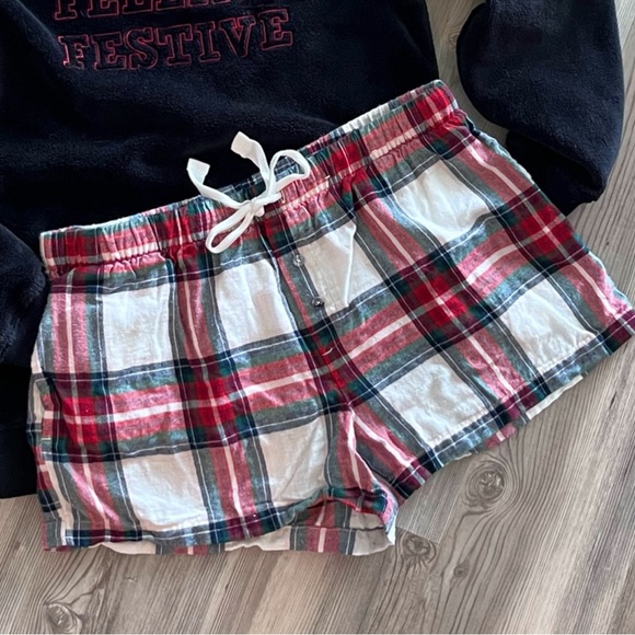 Stars Above Plaid Flannel Pajama Shorts - Picture 4 of 4
